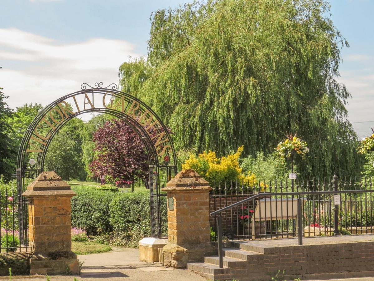 Runnymede Villa Tewkesbury Exterior photo