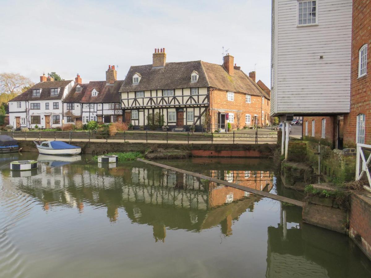 Runnymede Villa Tewkesbury Exterior photo