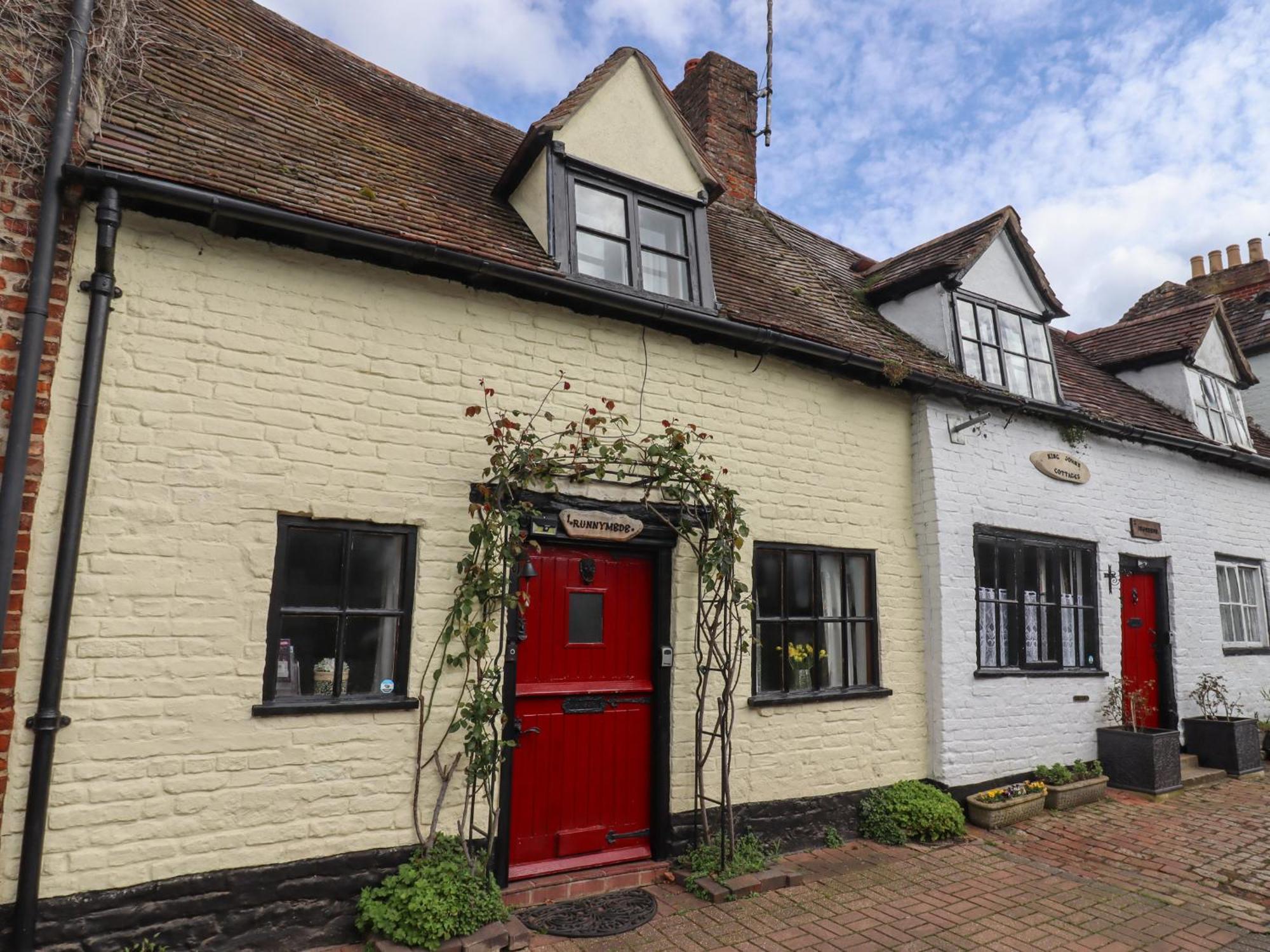 Runnymede Villa Tewkesbury Exterior photo